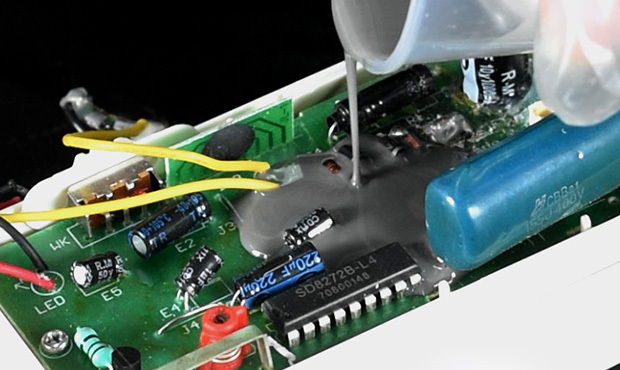 PCB灌封胶.jpg